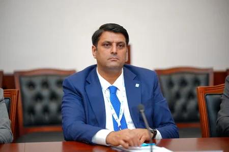 NDU ilə ADNSU arasında əməkdaşlıq memorandumu imzalanıb