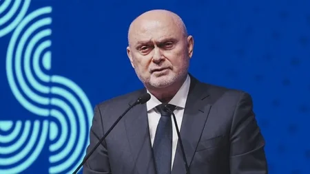 Türkiyə Feridun Sinirlioğlunun BMT-nin baş katibi vəzifəsinə namizədliyini irəli sürüb