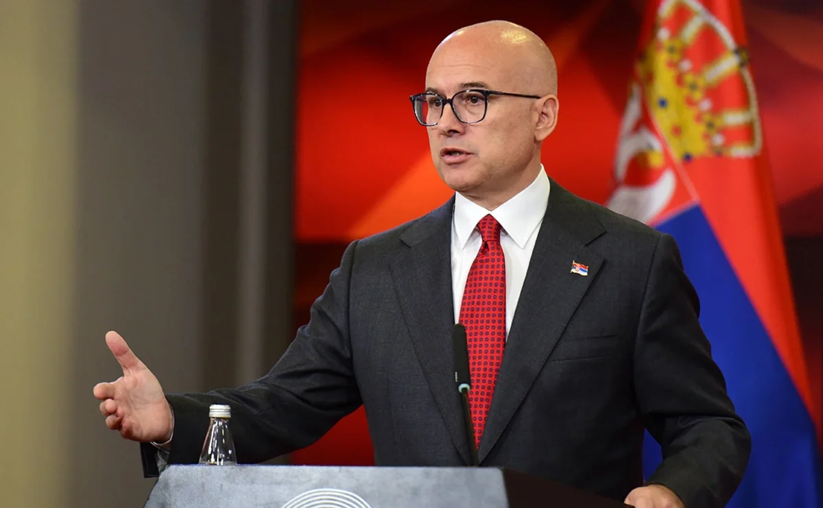 Vuçiçin Serbiya Tərəqqi Partiyasının sədrliyinə namizədliyi təklif edilib