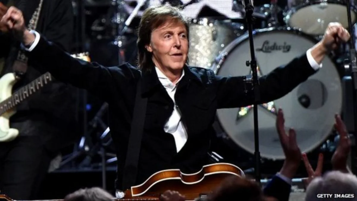 Paul McCartney tops 2015 musicians' rich list