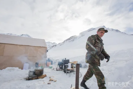 Alpinistlərin itkin düşdüyü dağlardan - FOTOREPORTAJ
