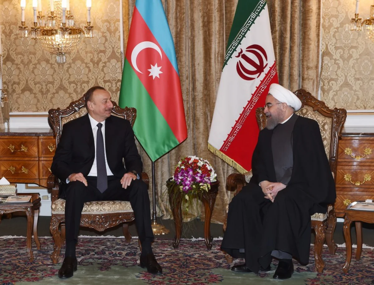 Prezident İlham Əliyev Həsən Ruhanini Azərbaycana rəsmi səfərə dəvət edib
