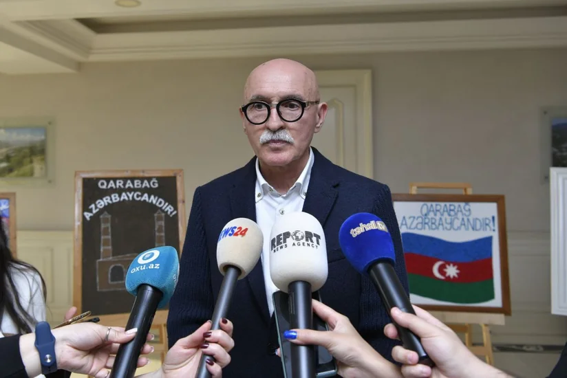 Təhsil Nazirliyi: Dərsliklərlə bağlı problem yoxdur