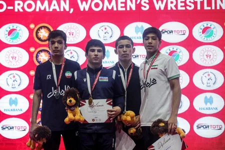 Azərbaycan güləşçiləri Zəfər kubokuunda 22 medal qazanıblar