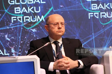 Panel session on new energy and transport corridors in Eurasian zone held within Global Baku Forum