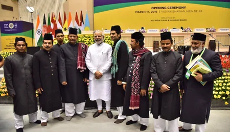 Hindistanda Dünya Sufi Forumu keçirilib