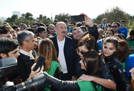 President Ilham Aliyev and first lady Mehriban Aliyeva attended tree-planting campaign in Khatai district, Baku