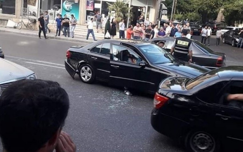 Bakıda silahlı insident olub, ölən və yaralanan var - FOTO