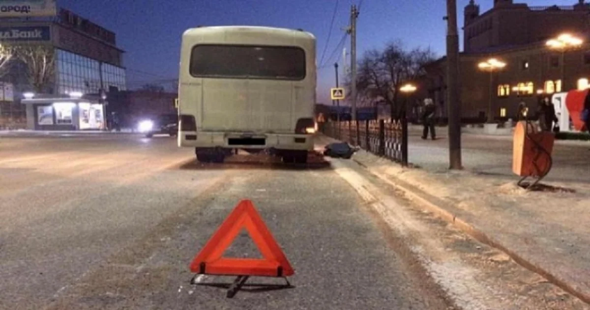 Bakıda sərnişin avtobusu 25 yaşlı qızı vurub