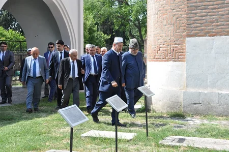 Allahşükür Paşazadə və Mübariz Qurbanlı Bərdədəki İmamzadə kompleksində olublar - FOTO