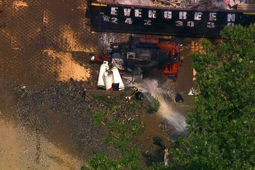 ABŞ-da Azadlıq heykəli ətrafından 3 mindən çox insan təxliyyə olunub - FOTO