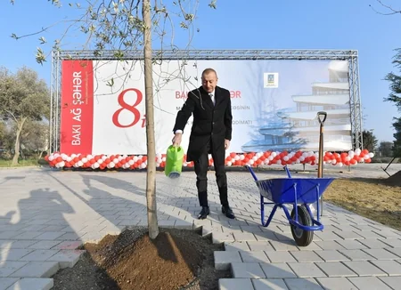 Prezident İlham Əliyev Bakı Ağ Şəhərdə mərkəzi bulvar küçəsinin açılışında iştirak edib - YENİLƏNİB-2