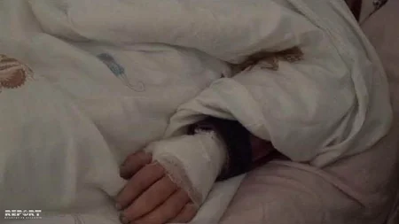 Cəlilabad rayonunda qadını ilan sancıb - FOTO