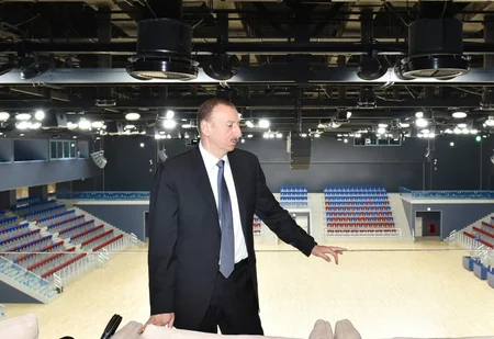 ​Prezident İlham Əliyev Bakı İdman Sarayında əsaslı təmirdən sonra yaradılan şəraitlə tanış olub