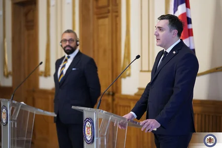 Tbilisidə Britaniya və Gürcüstan XİN başçılarının görüşü olub