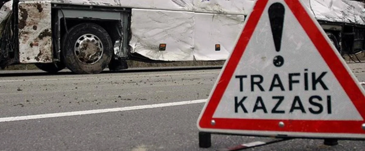 Türkiyədə avtobus aşıb, 9 nəfər ölüb, 28 nəfər yaralanıb