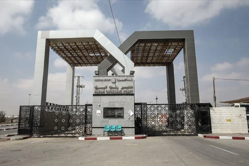 Egypt closes its border crossings with Gaza Strip and Israel
