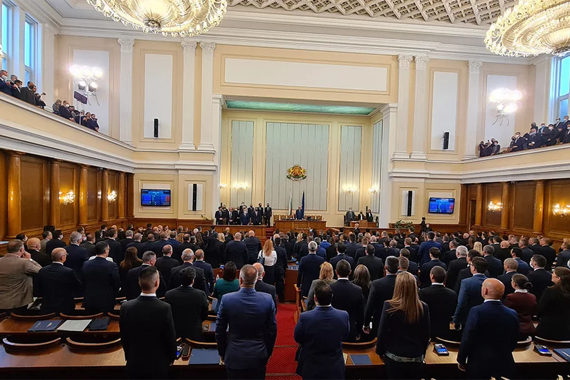 В состав нового парламента Болгарии могут войти восемь политических объединений