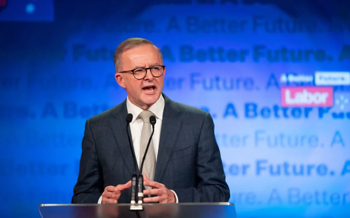 Avstraliyanın Baş naziri koronavirusa yoluxub