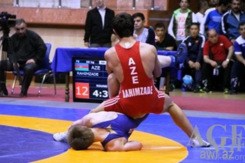 Azərbaycan güləşçisi dünya çempionatının finalına vəsiqə qazanıb