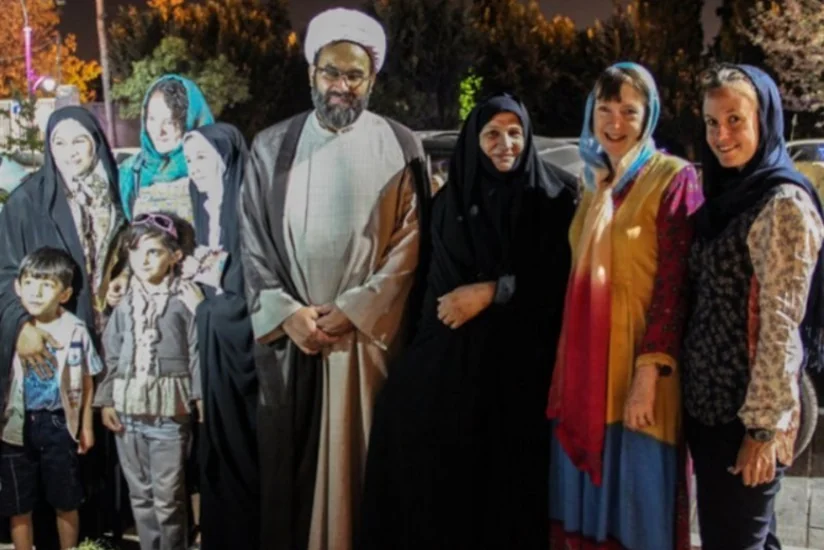 İranın din xadimi: “Ölkəmizə səfər edən əcnəbi qadınların başlarını örtməsi məcburi deyil”