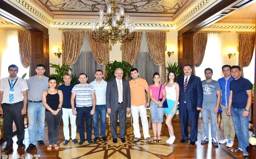 ​Vali Münir Karaloğlu: “Ötən il Azərbaycandan Antalyaya 35 min turist səfər edib”