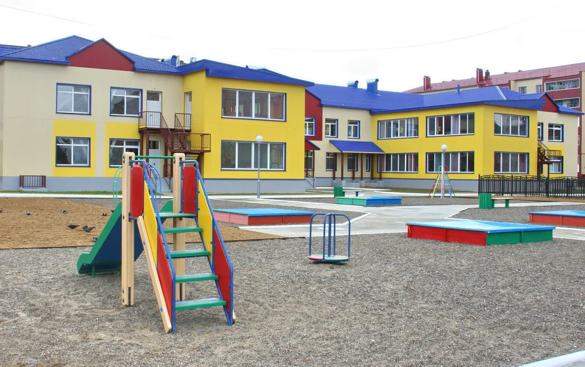 Azərbaycanda uşaq bağçaları mühafizəçi və həyəcan düyməsi ilə təmin ediləcək