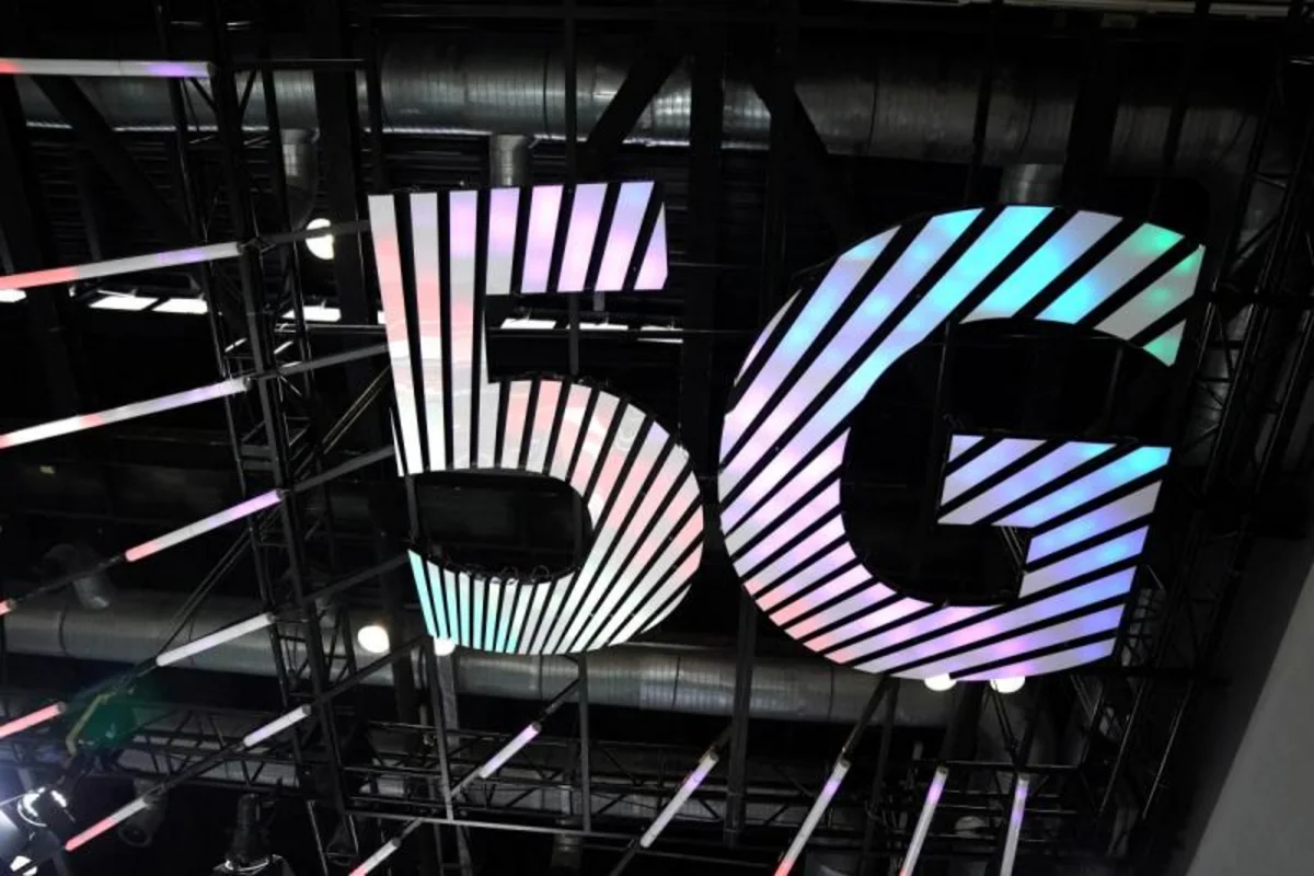 Авиарегулятор США планирует регламентировать полеты над вышками 5G