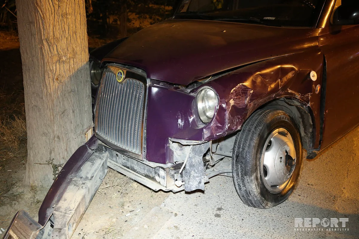 Bakıda London taksisi qəza törədib - VİDEO - YENİLƏNİB