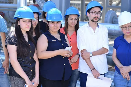 Azərikimya İstehsalat Birliyində ADNSU-nun rektoru ilə ilə görüş keçirilib