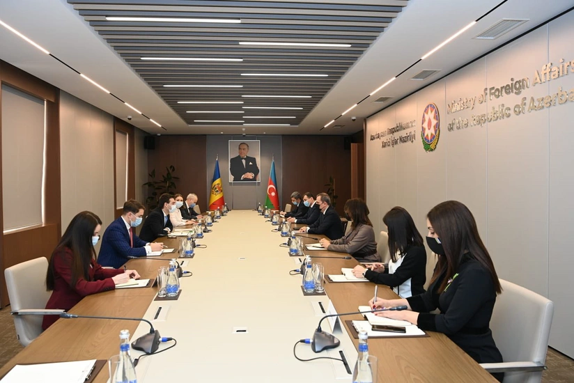 Azərbaycan və Moldova XİN başçılarının görüşü başlayıb