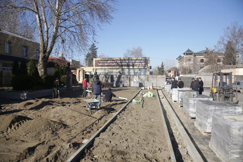 Xaçmaz şəhərindəki Şəxsiyyətlər parkı yenidən qurulur