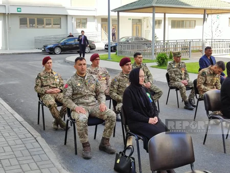 Şəhid ailələri və müharibə əlillərinə daha 100 mənzil və fərdi ev verilib