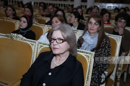 Mahnı və Rəqs Ansamblı Fikrət Əmirovun 100 illik yubileyi münasibətilə konsert proqramı ilə çıxış edib