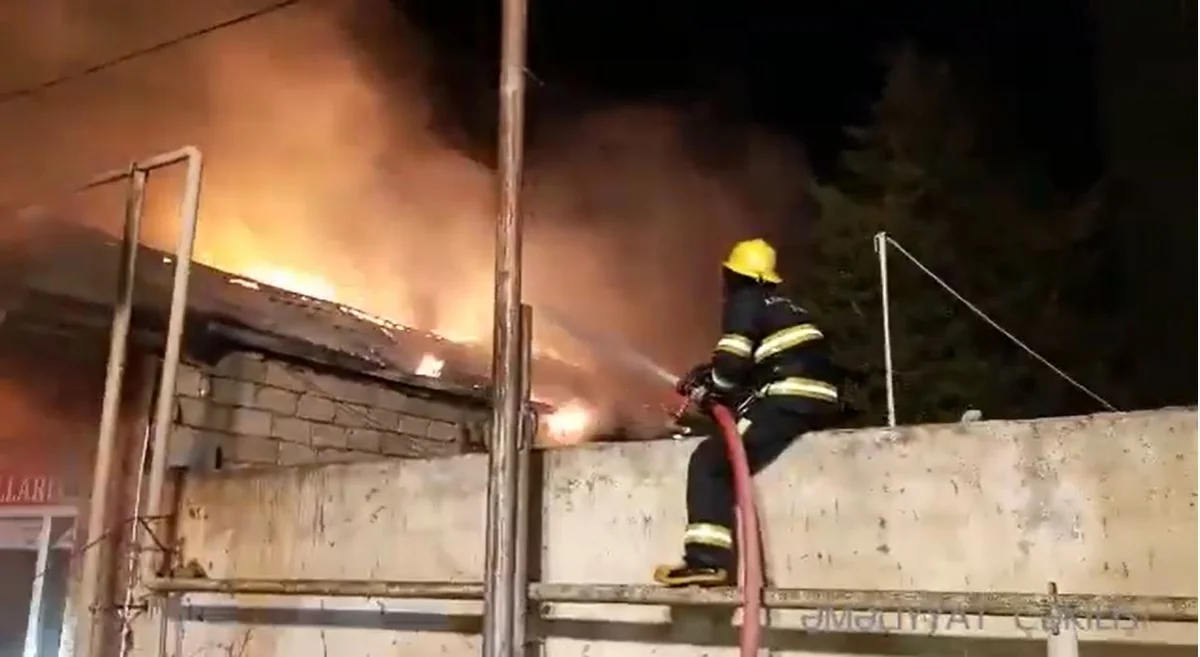 Bakıda yanğın olub