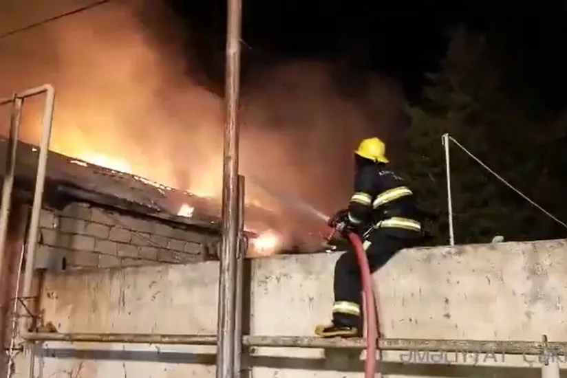 В Баку произошел пожар