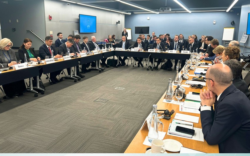 Azerbaijan participates in constituency meeting within WB, IMF Spring Meetings