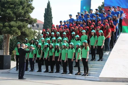 Gəncədə Bayraq Günü münasibəti ilə III Bayraq Festivalı keçirilib - FOTO