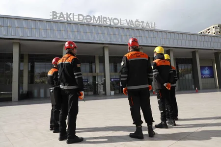 ADY fövqəladə hallara hazırlıqla bağlı növbəti təxliyə təlimi keçirib