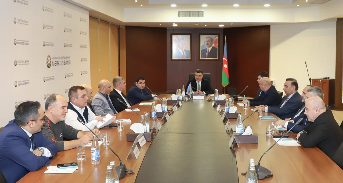 Председатель ЦБА провел встречу с экономистами-экспертами