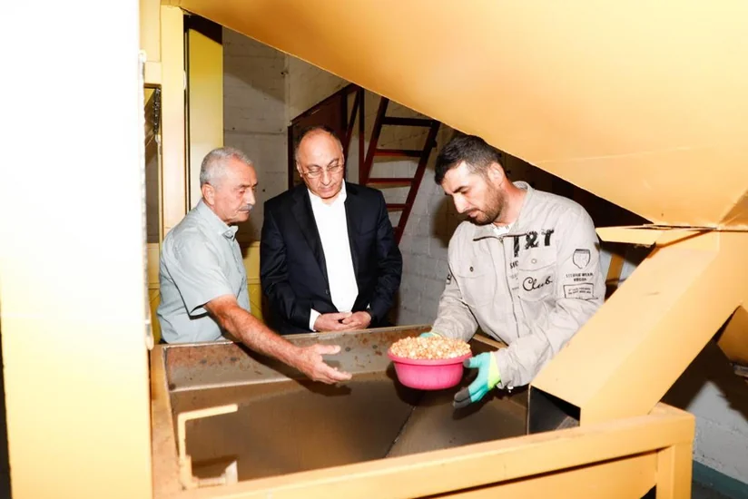 AQTA sədri fındıq emalı müəssisələrinin fəaliyyəti ilə tanış olub