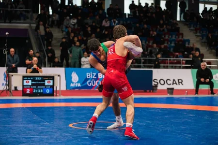 Güləş üzrə U-20 Azərbaycan çempionatında 5 çəkidə mükafatçılar müəyyənləşib