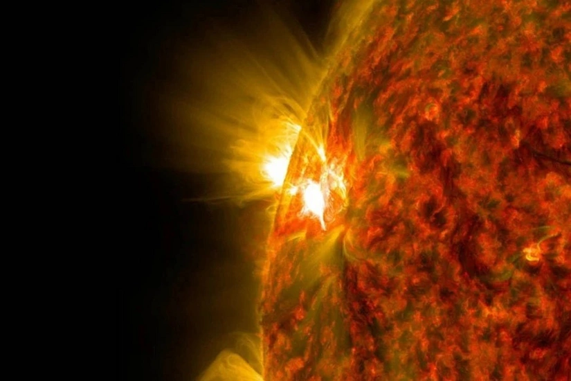 На Солнце произошла вторая за сутки вспышка класса М