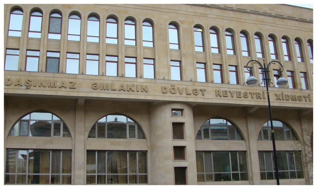 Deputat Daşınmaz Əmlakın Dövlət Reyestri Xidmətini tənqid edib