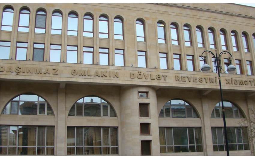 Deputat Daşınmaz Əmlakın Dövlət Reyestri Xidmətini tənqid edib