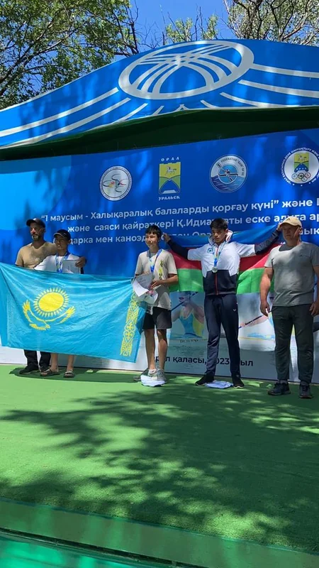 Azərbaycan avarçəkənləri Qazaxıstanda 8 dəst medal qazanıblar