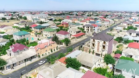 Yeni Suraxanı qəsəbəsində mərkəzi küçənin təmiri yekunlaşıb