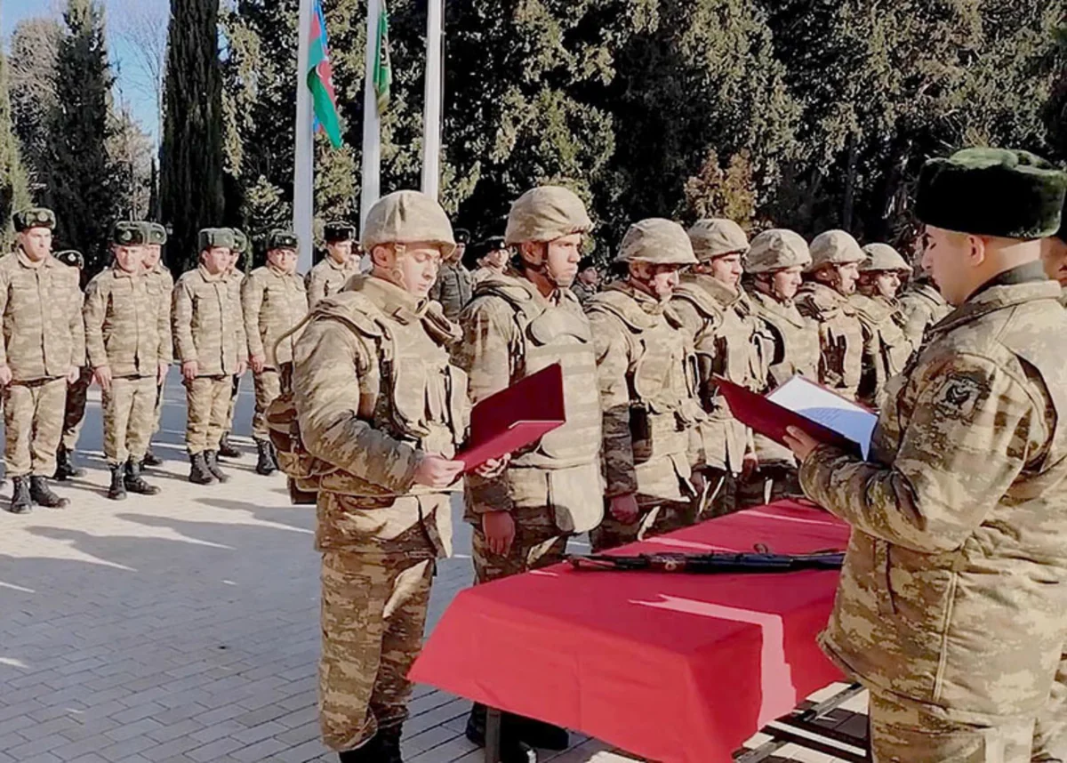 Azərbaycan Ordusunda hərbi xidmətə qəbul və ehtiyata buraxılma tədbirləri keçirilir