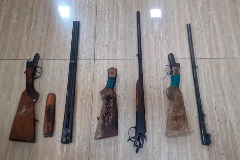 Yeni Günəşli və Zığda 3 nəfər qanunsuz odlu silahları polisə təhvil verib