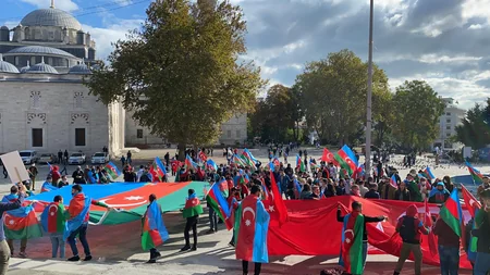 İstanbulda Şuşanın azad olunması münasibəti ilə aksiya keçirilib